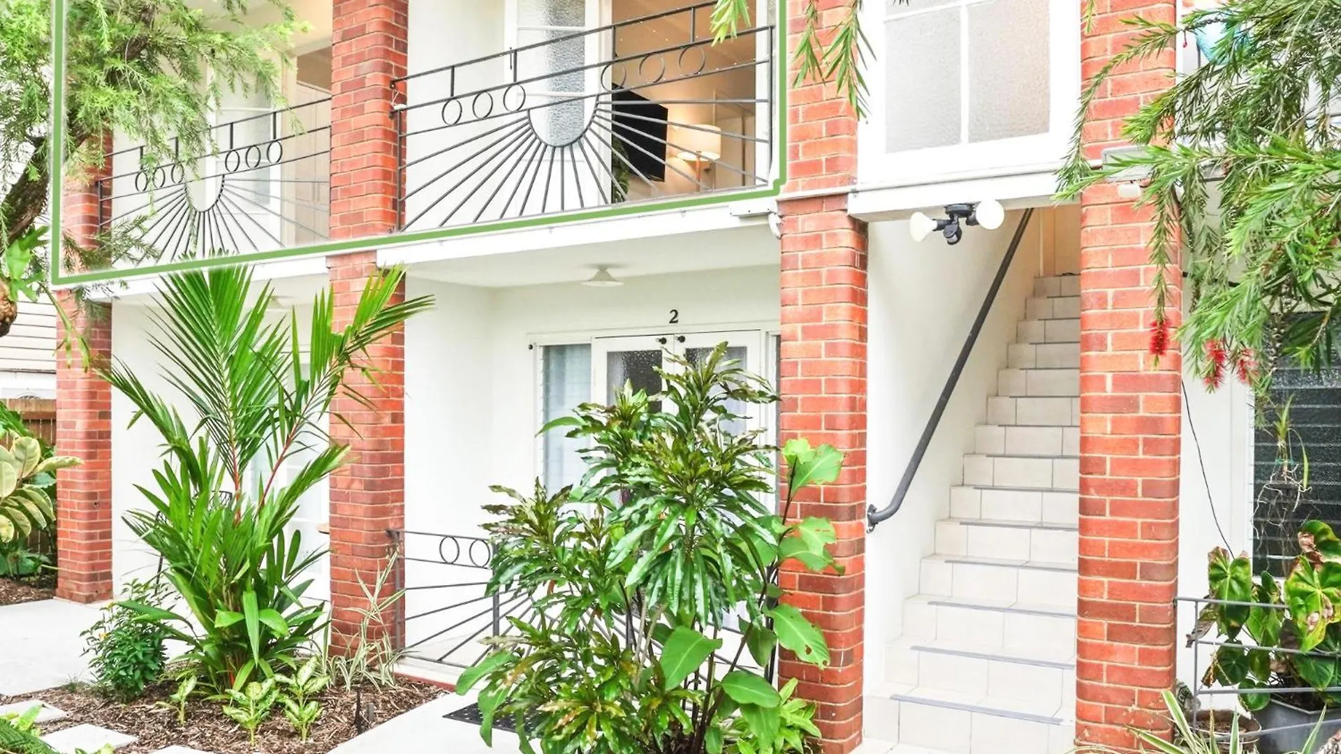 Tropical Terraces Three Apartment Cairns Australia