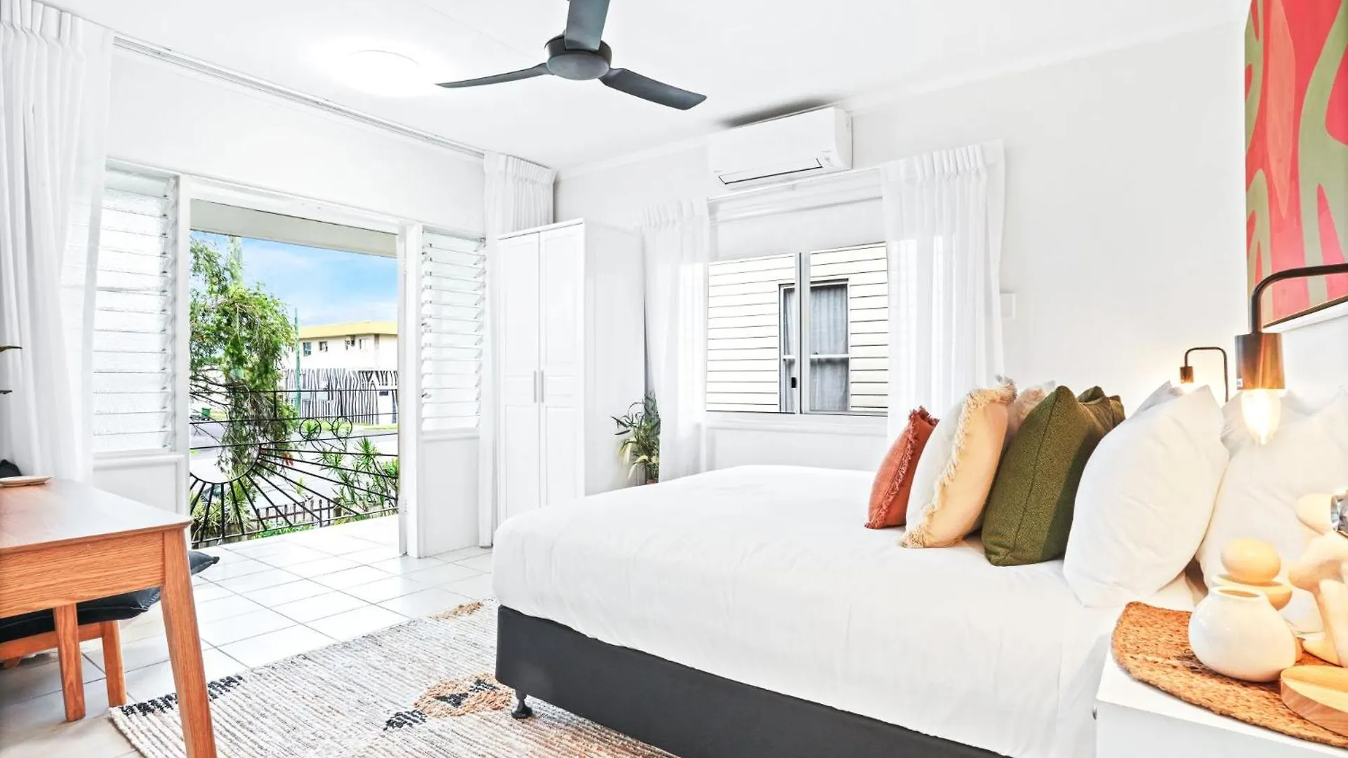 Tropical Terraces Three Apartment Cairns Australia